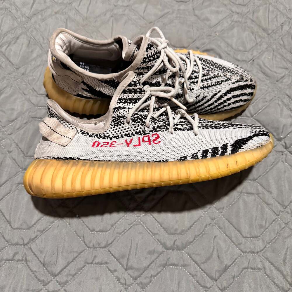 Adidas Yeezy Boost 350 V2 Zebra Sneakers - Picture 3 of 7